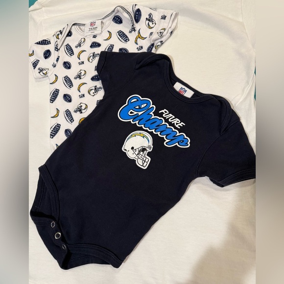 Los Angeles Chargers NFL 2 infant size 18 months bodysuits - Picture 1 of 5